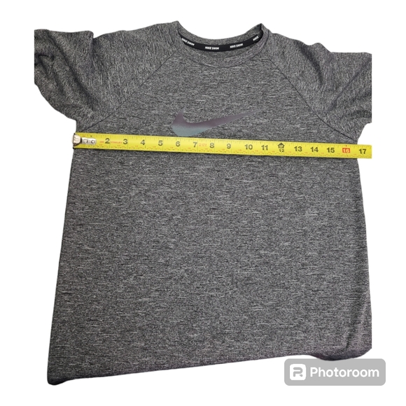 Nike Boys' Half Sleeve Hydro Rash Guard Heather Gray T-Shirt Size Large - Picture 10 of 12